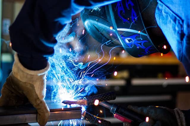 woman in welding