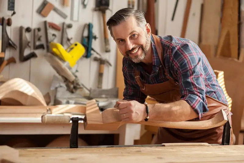 Cabinetmakers And Bench Carpenters