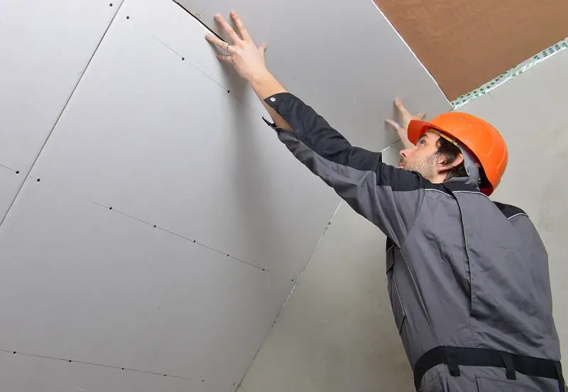 Drywall and Ceiling Tile Installers