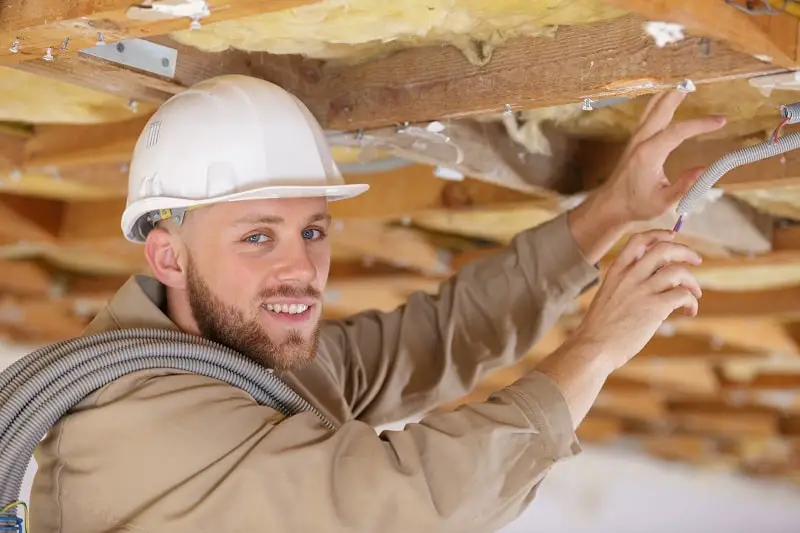 Floor and Ceiling Insulation Workers