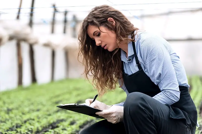 Agricultural Technicians