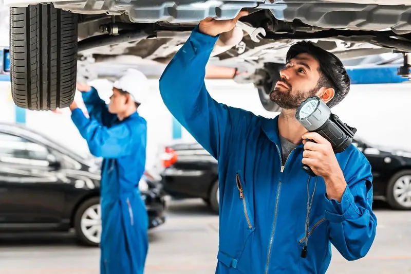 Automotive Engineering Technicians