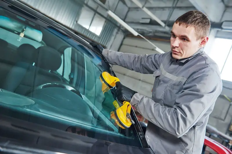 Auto Glass Technicians