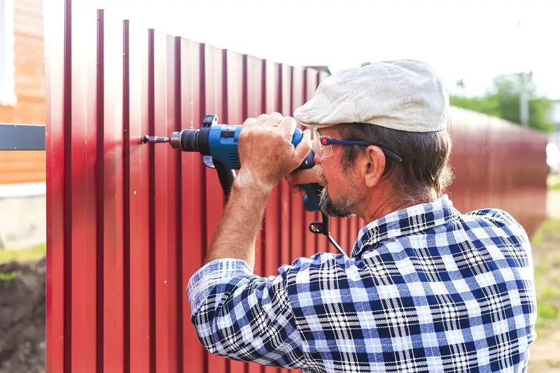 Fence erectors shop