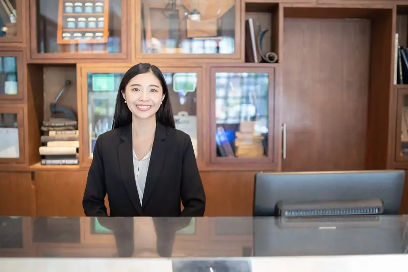 Hotel, Motel and Resort Desk Clerks